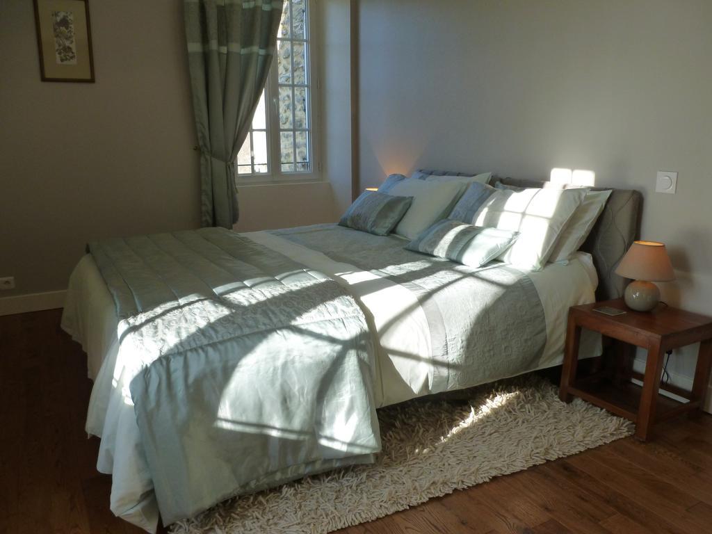 Ancien Haras De La Tour Bed & Breakfast Lamothe-Landerron Exterior photo